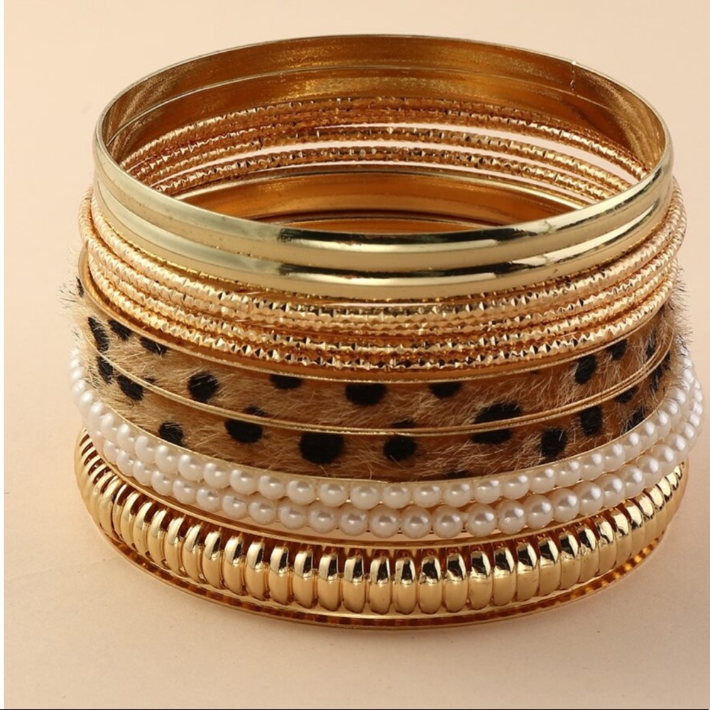 LeoGold Color Bangle set